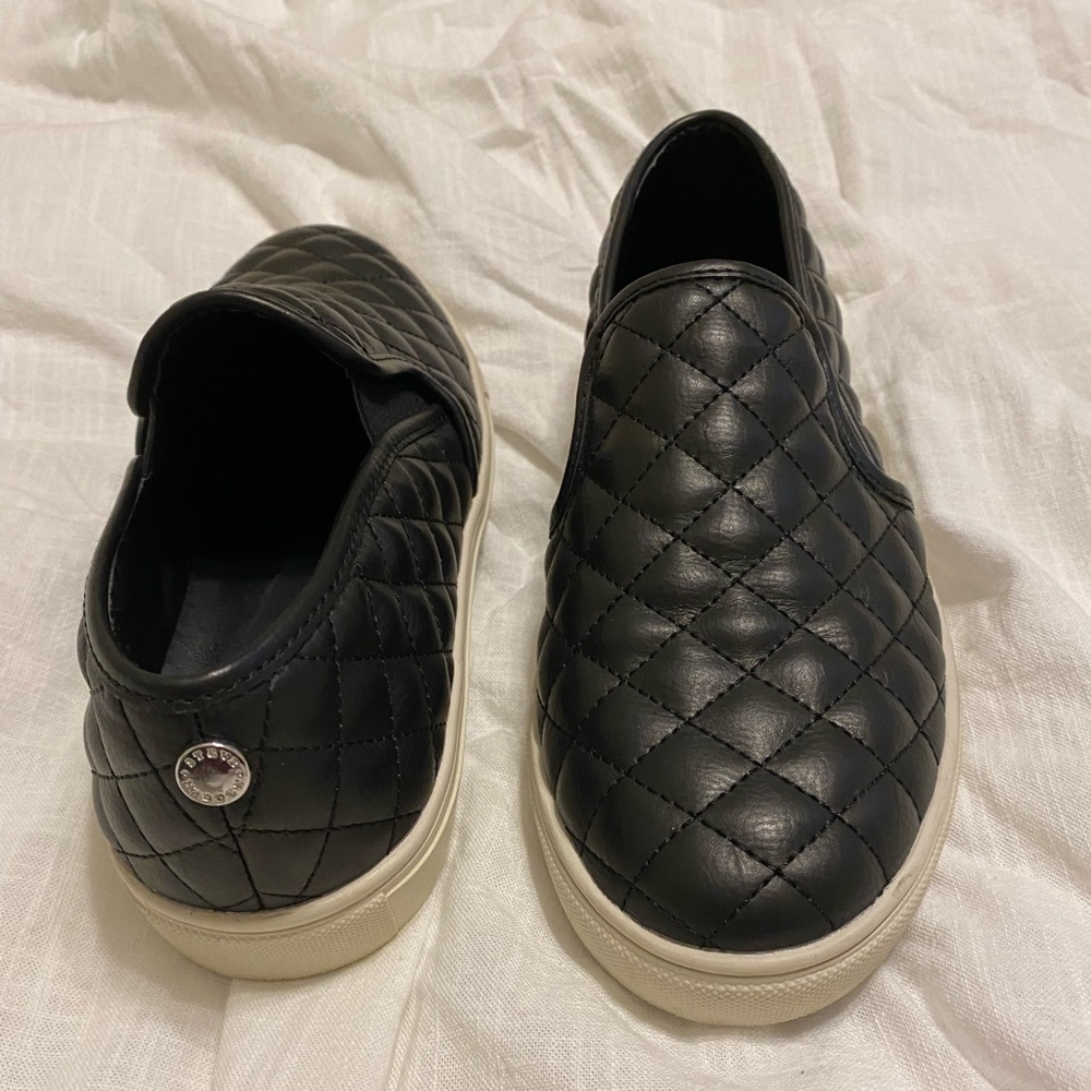 Women’s shoes